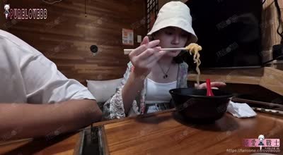 网友约会-纯爱战士剧情