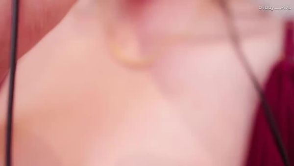 隔壁的苏苏 睡 红丝揉乃