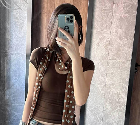 真是刺激和姐姐拍了姐弟乱伦里面的情节剧情