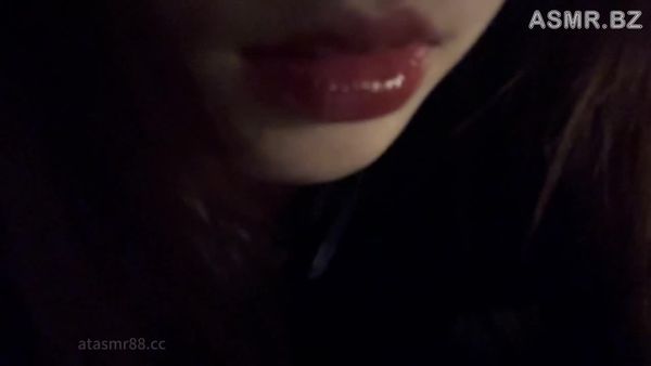 叼鱼小喵 听你的zr 舔手指 流口水